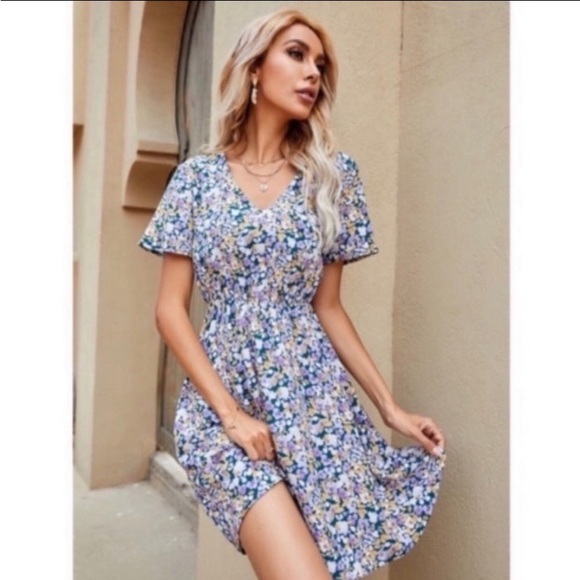 V NECK FLOWER PRINT A LINE DRESS - Picture 1 of 9